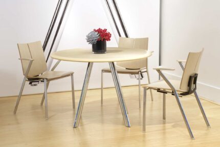 paces conference training table, quanta chair