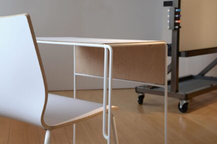 ODIS stacking table, zuri seating