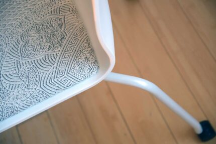 sate stacking chair