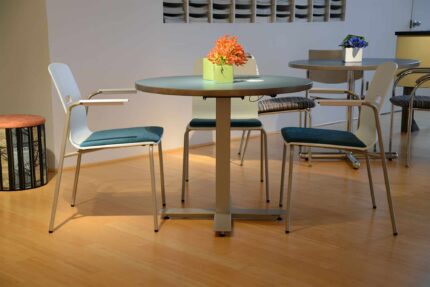 sate stacking chair, skware mobile training table