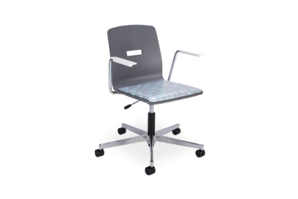 sate stacking chair