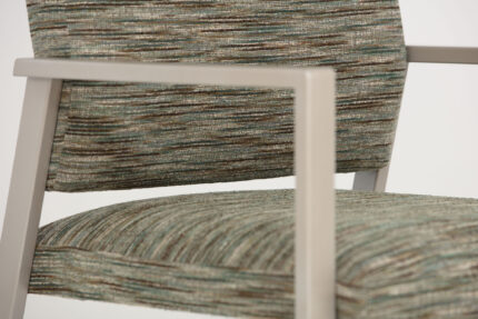 socius healthcare lounge chair