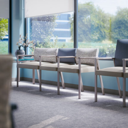 socius healthcare lounge chair