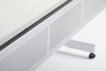 steel table modesty
