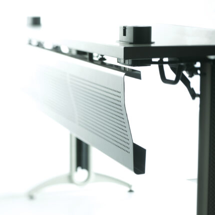 vela wire mesh table