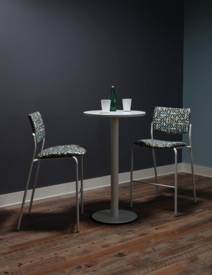 deci table, kompis chair