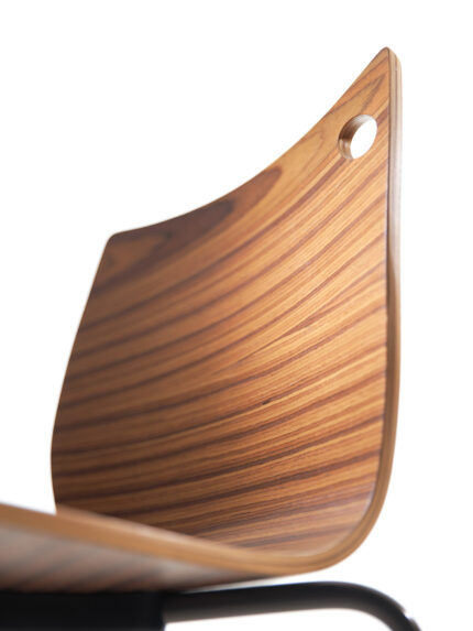 zuri seating