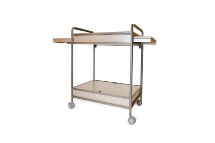 equip instructor furniture