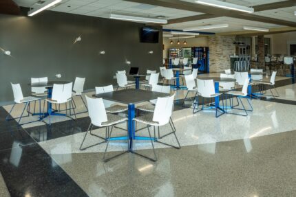 eliga commercial table, quanta max chair