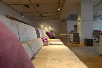 elly upholstered lounge chair