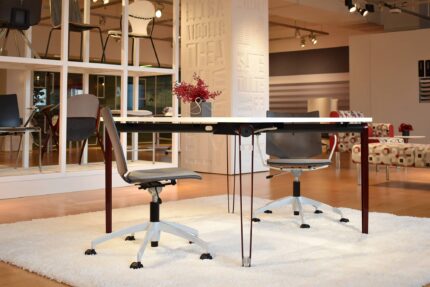 thea multipurpose table with power, quanta max chair