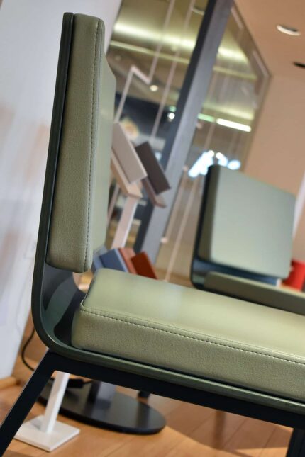 zayn lounge chair