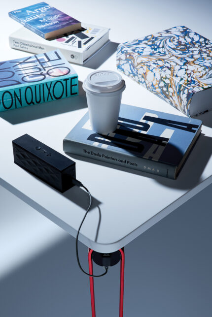 thea multipurpose table