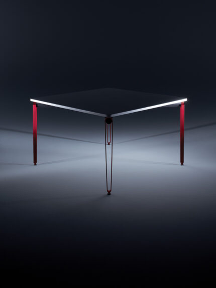 thea multipurpose table