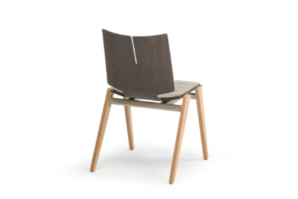 quanta max chair