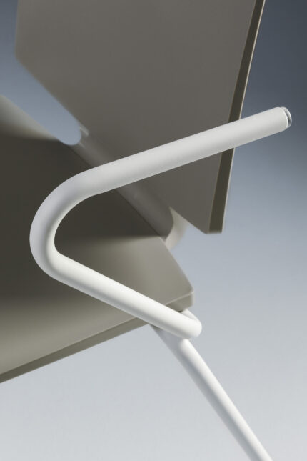 quanta max chair