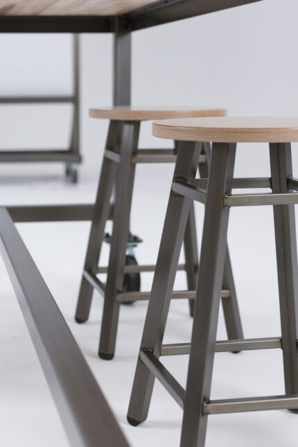 maker project seating