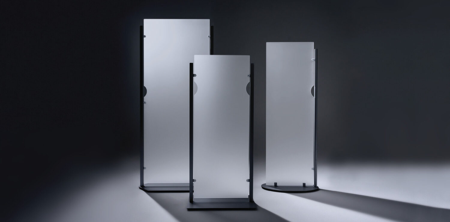 freestanding acrylic screen