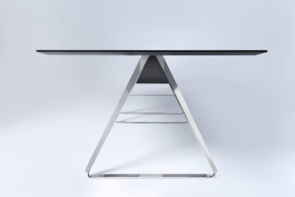 aerie conference table with power