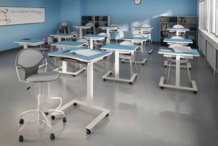 darby ergonomic table, chela chair