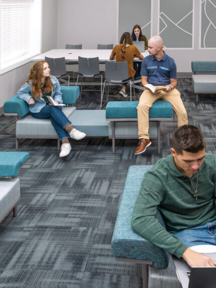 catwalk flexible seating system, troupe steel leg table, quanta max chair