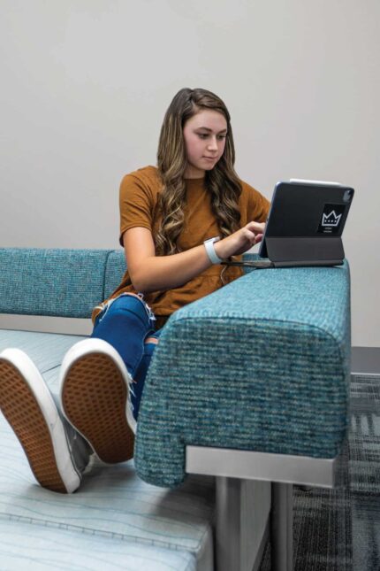 catwalk flexible seating system