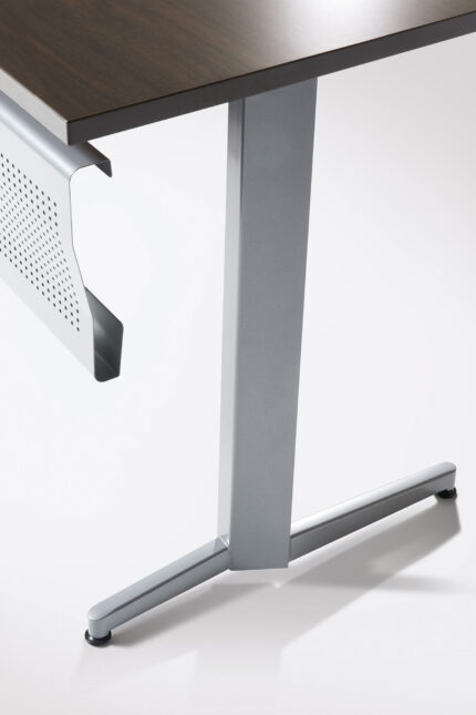 eliga commercial training table