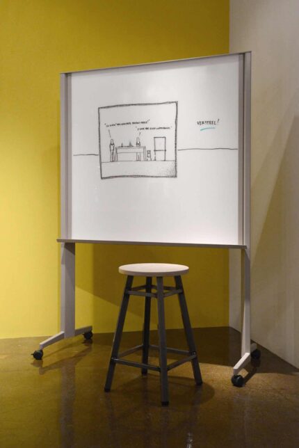 eliga whiteboard, maker project stool