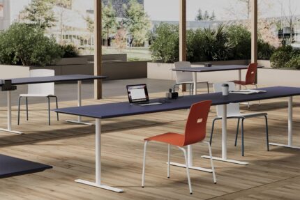 sate stacking chair
