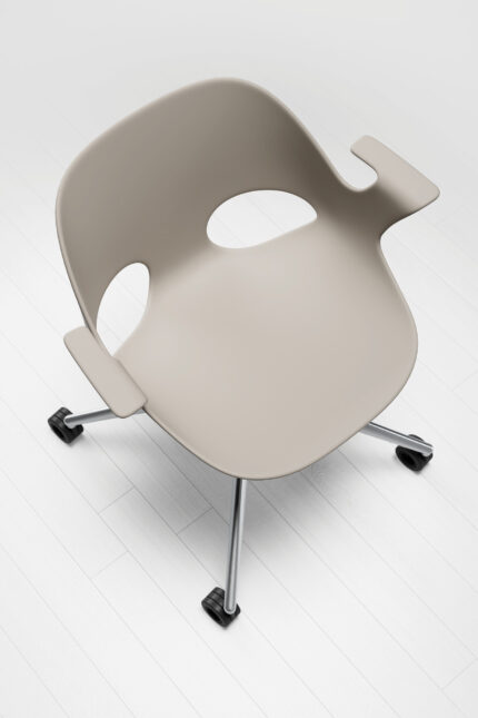 nerita poly shell chair