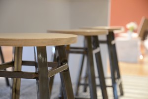 17 640x480 versteel detail stools 01 DSC 2178